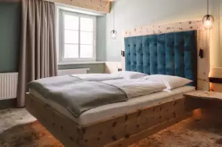 01_hotel-apres-post_doppelzimmer-superior-l_doppelbett