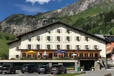 01_hotel-apres-post_sonnenterrasse